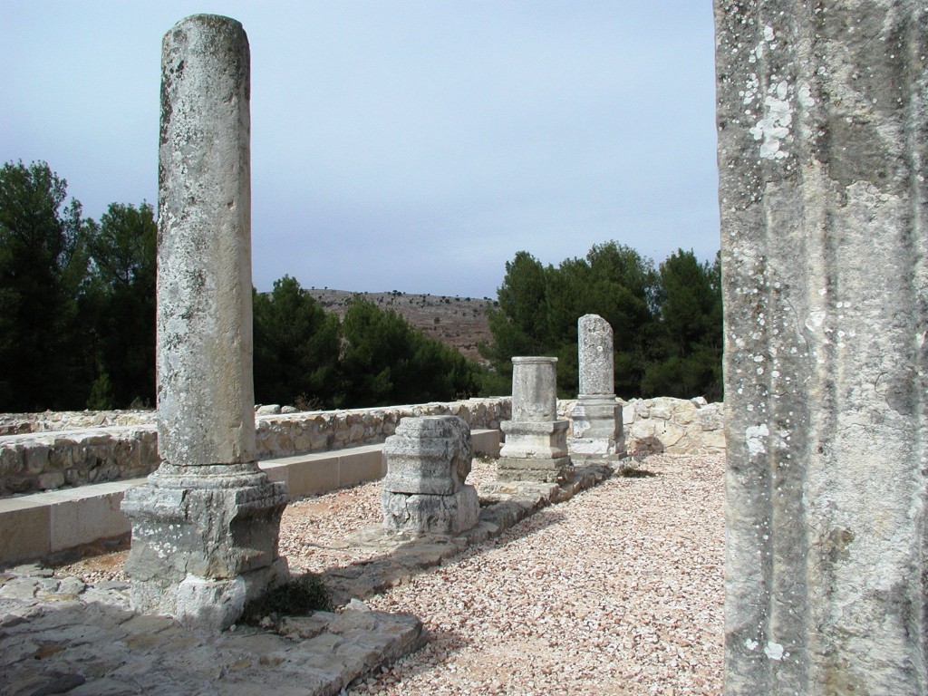 naburiya-synagogue-ruins